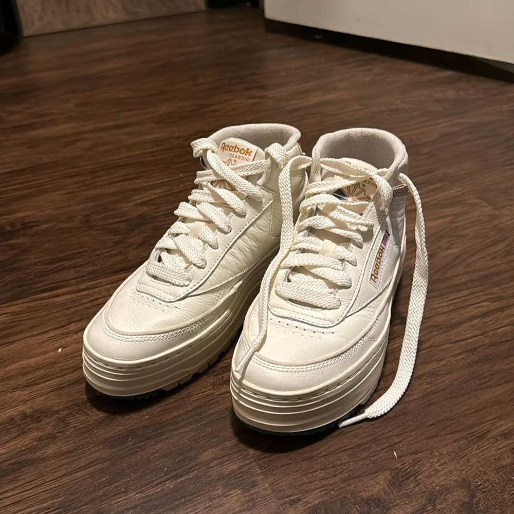 Reebok Classic High Tops - Size 6